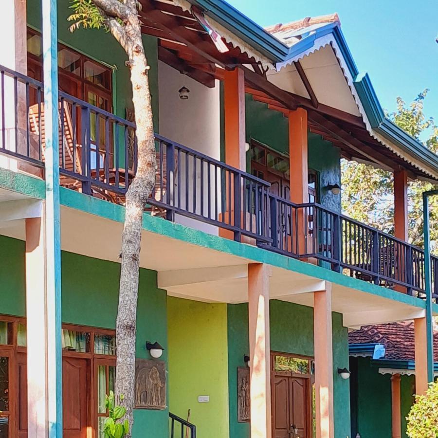 Sigiriya Melrose Villas Exterior foto